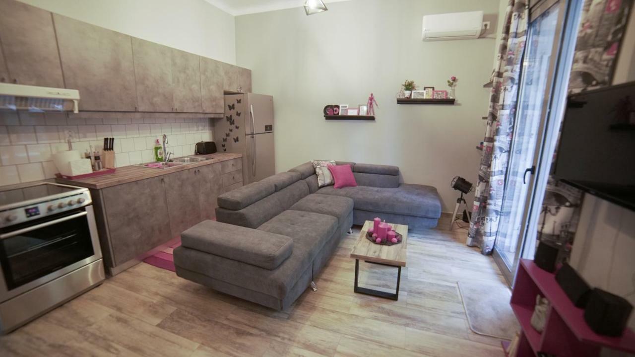 D16-Cosy Downtown Apartment Athen Eksteriør bilde